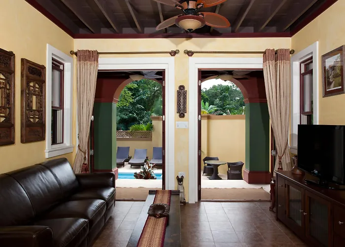 Hermosa Cove Villa & Suites